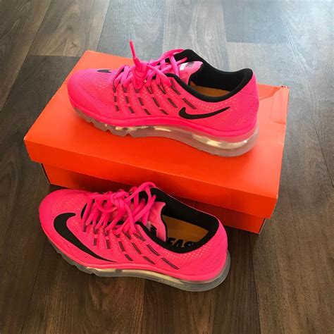 nike trainers for women uk